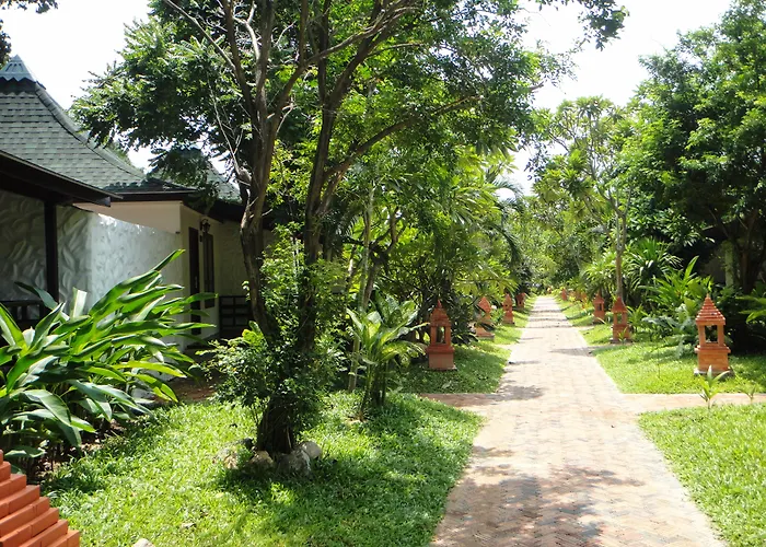 Chaweng Buri Resort